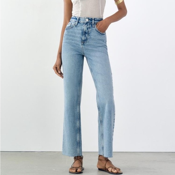 Zara High Rise Straight Leg Jeans - Picture 1 of 9